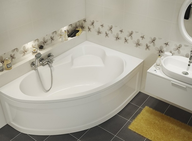 Наливная ванна или акриловый вкладыш в Могилёве: что выбрать?